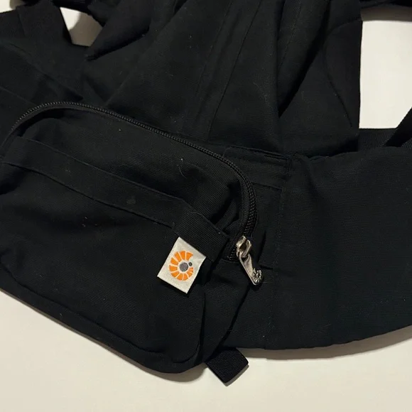 Ergobaby Omni Carrier - Picture 2 of 5